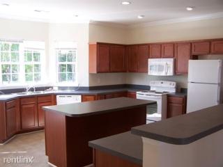 218 Molly Ct, Cary NC  27511-3646 exterior