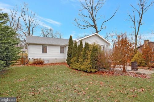 164 Ashley Dr, Shepherdstown WV  25443-4617 exterior