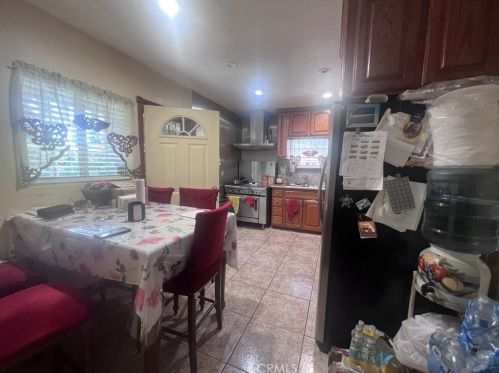 2301 126th St, Compton, CA 90222-1505