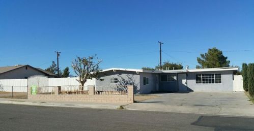 1028 Mariposa Ave, Ridgecrest, CA 93555-4829