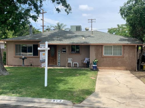917 Hawthorne Ave, Modesto, CA 95350-3066