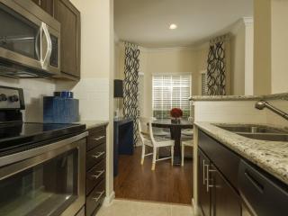 777 Dunlavy St, Houston TX  77019-1949 exterior