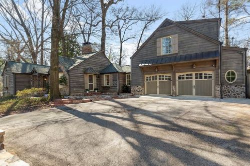 2102 Brookview Dr, Atlanta, GA 30318-1610