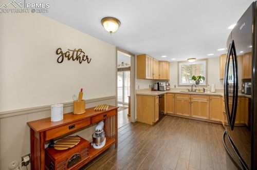 1020 Midland Ave, Woodland Park CO 80863-3311 exterior