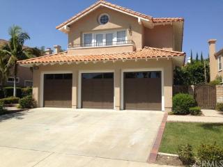 2211 Marselina, Tustin, CA 92782-8746