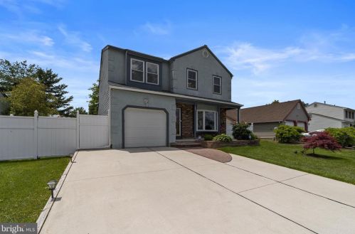 38 Sleepy Hollow Ln, Erial, NJ 08081-3914