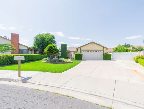 3132 Antietam Dr, Riverside, CA 92503-5207