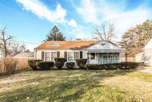 2911 Saint Philomena Ct, Peoria, IL 61604-2729