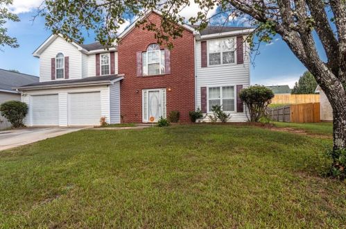 2544 Willow Way Dr, Lithonia, GA 30058-3855