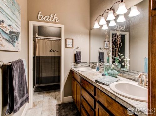 1302 Wood Lndg Dr, Fort Collins CO  80525-4265 exterior