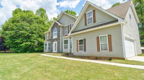 208 Edison Dr, Stockbridge GA  30281-2758 exterior
