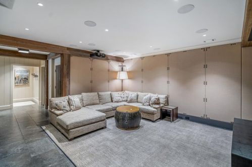 395 Beverly Rd, Atlanta GA  30309-2728 exterior