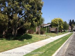 927 Bruce St, Anaheim CA  92804-4121 exterior