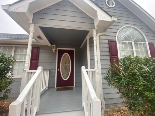 100 Richmond Pl, Newnan, GA 30265-3805