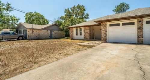 3304 Lonesome Trl, Georgetown, TX 78628-2807