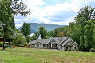 1059 Dam Dr, Huddleston, VA 24104-3625