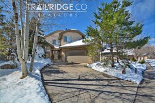 2266 Eagles Nest Dr, Lafayette CO  80026-9311 exterior