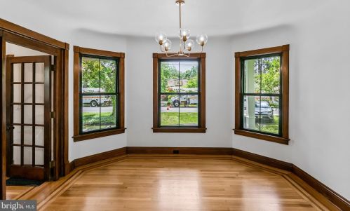 1671 Lawrence Rd, Trenton NJ 08648 exterior