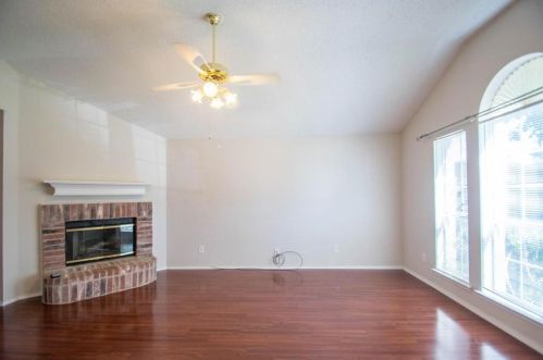 774 Deauville Cir, Fort Worth TX  76108-4566 exterior