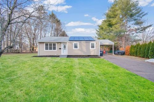 20 Pond Ln, Wapping, CT 06074-3222