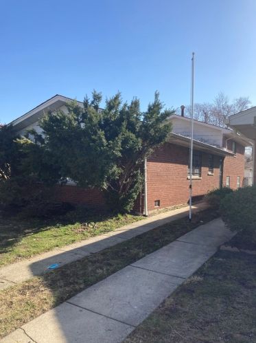 11613 Aberdeen St, Chicago, IL 60643-5150