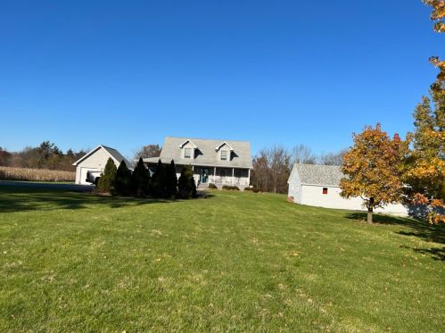 600 Rand St, Hobart, IN 46342-2324