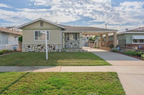10832 Reagan St, Los Alamitos, CA 90720-2433