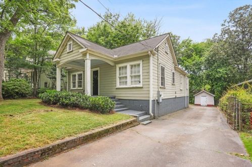 1186 Francis St, Atlanta, GA 30318-5322