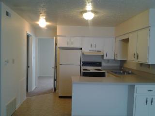 2279 Parkville Ct, Columbus, OH 43229-3944