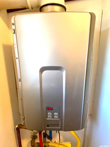 1011 8175, Sandy UT 84093-6617 exterior