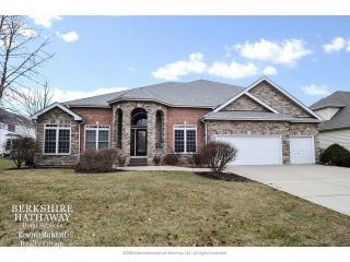 3308 Hollis Cir, Naperville, IL 60564-3204