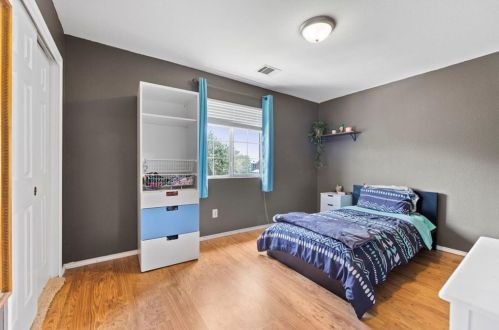 851 Brandi Cir, Uhland TX 78640-5340 exterior