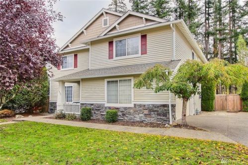 1822 Fisher Ave, Dupont, WA 98327-8723