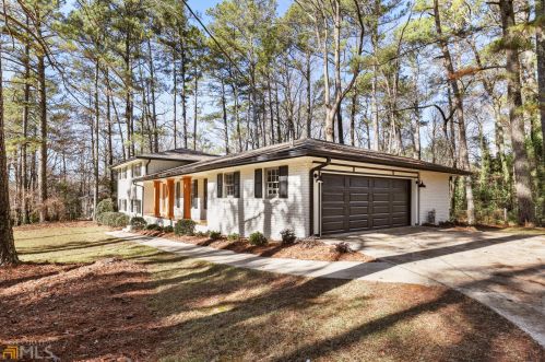 5020 Mountclaire Rd, Stone Mountain, GA 30087-1339