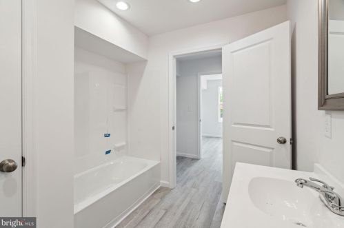 2543 11 St, Philadelphia PA  19133-1413 exterior