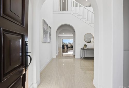 130 Long Fence, Irvine CA  92602-1807 exterior