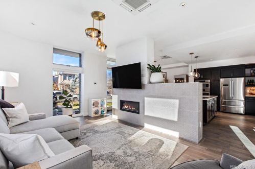 274 Monroe St, Denver, CO 80206-5506