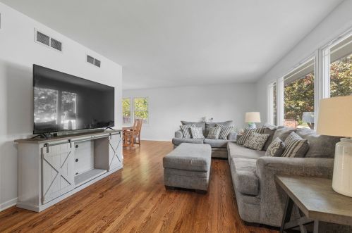 20428 Cobble Stone Ct, Frankfort, IL 60423-8723