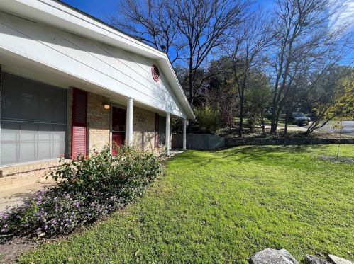 2404 Arpdale St, Austin TX  78704-3905 exterior