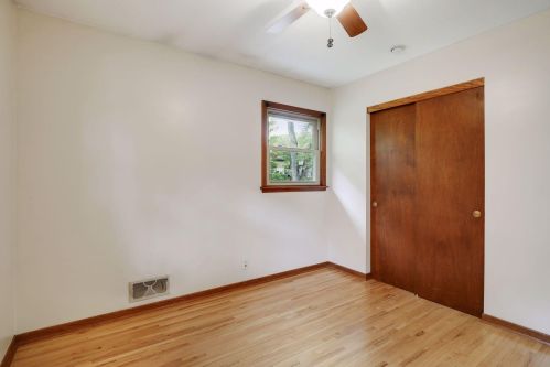 656 17th Ave, Saint Paul MN  55112-6523 exterior