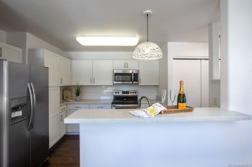 95-1101 Koolani Dr, Mililani, HI 96789-4969