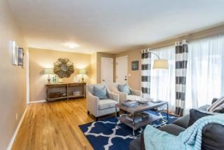 7232 Broadway, Denver, CO 80221-3608