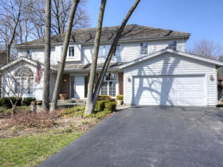 4830 Deepwood Ln, Palatine, IL 60067-7480