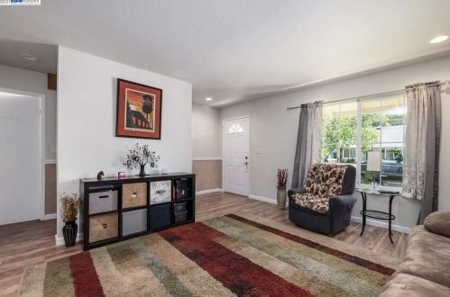 542 Covington Way, Livermore, CA 94551-1512