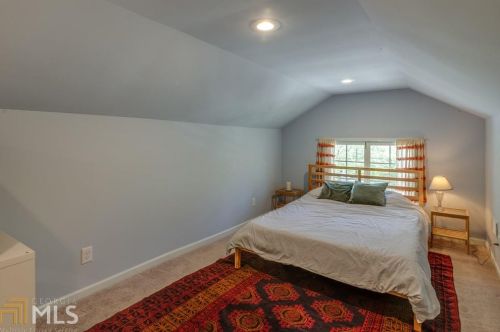 466 Hemlock Cir, Atlanta GA  30316-1838 exterior