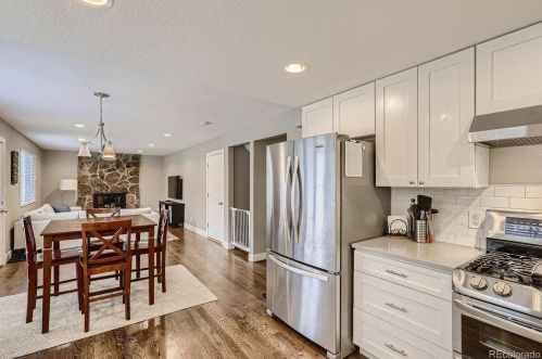 6218 Niagara Ct, Englewood CO 80112-1011 exterior