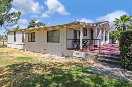6494 Evergreen Rd, Valley Springs, CA 95252-8926