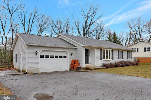 164 Ashley Dr, Shepherdstown WV  25443-4617 exterior