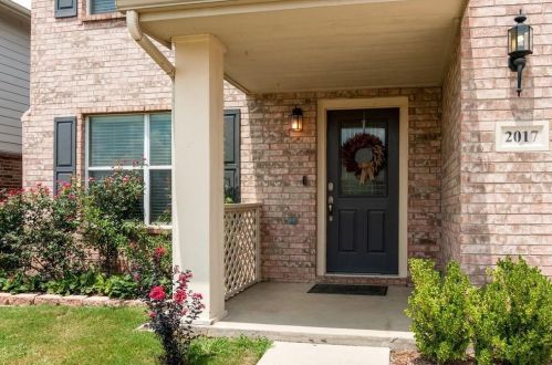 2017 Laughlin Rd, Fort Worth TX  76177-7369 exterior