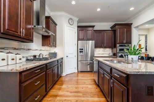 1301 Lullwater Park Cir, Atlanta GA  30306-4641 exterior